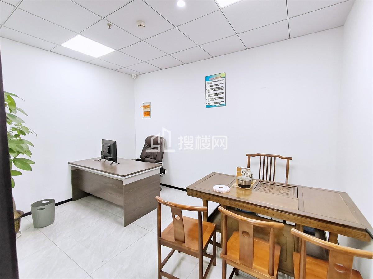 茂业世金中心面积220平