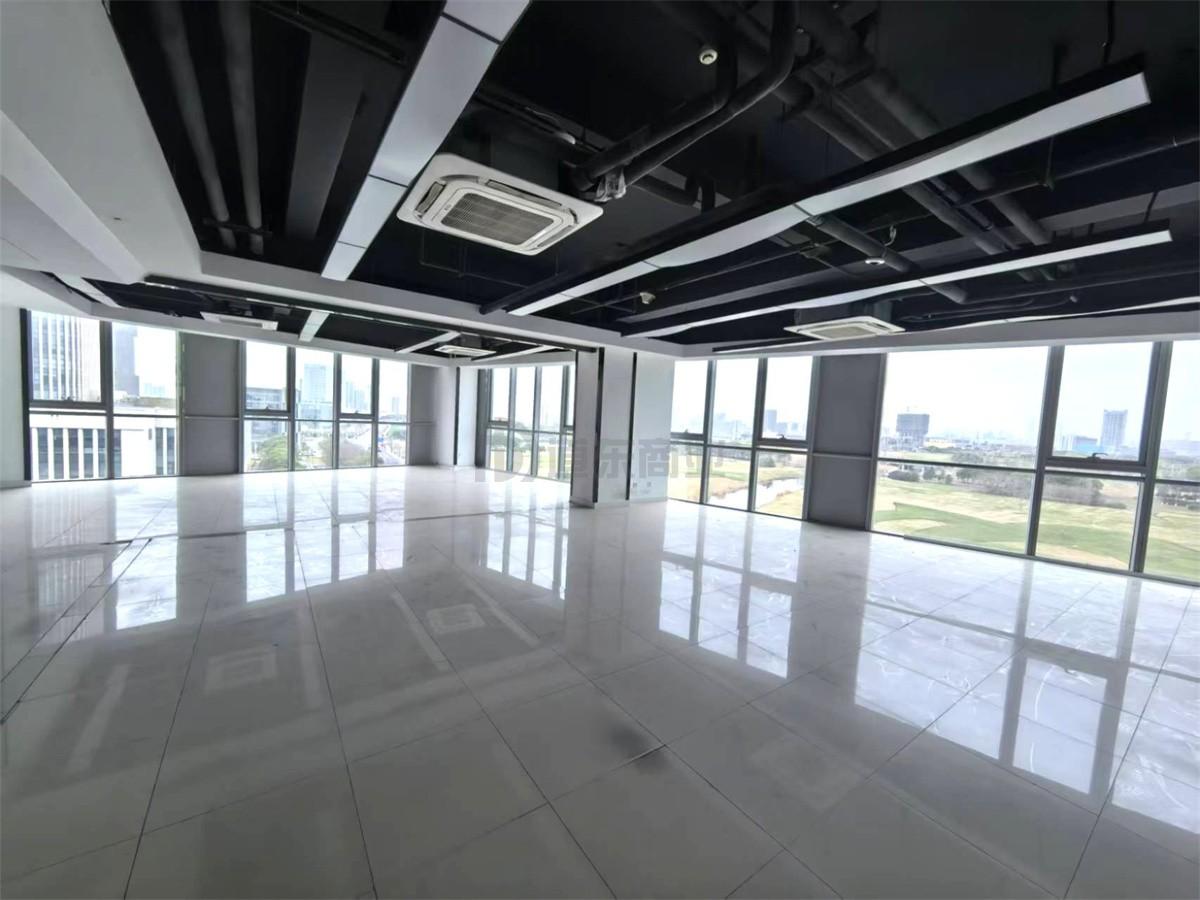 新发汇融广场面积1600平