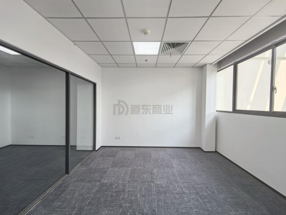 恒大发展大厦(恒信跨境电商园)面积98平