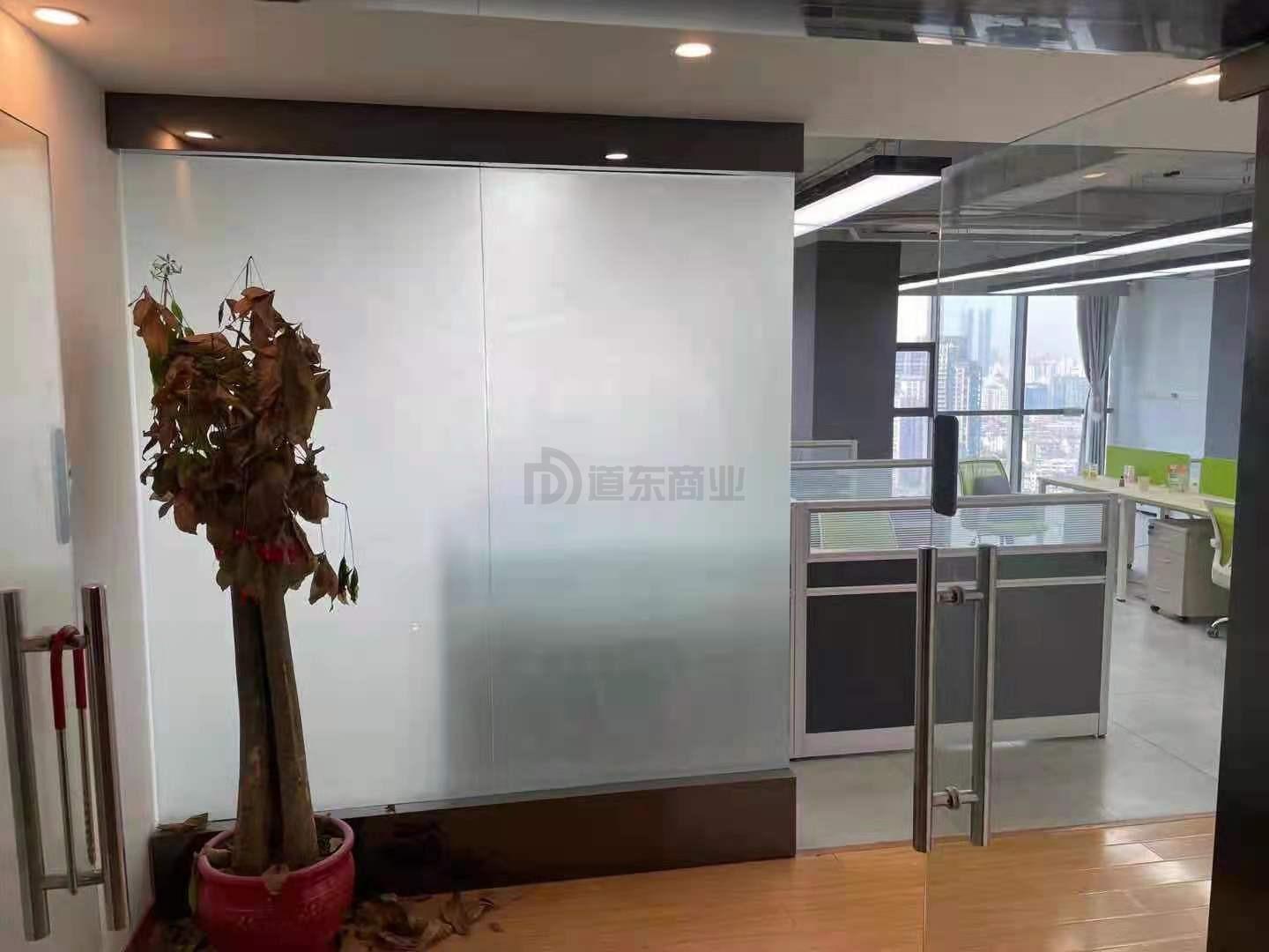 恒威大厦面积168平