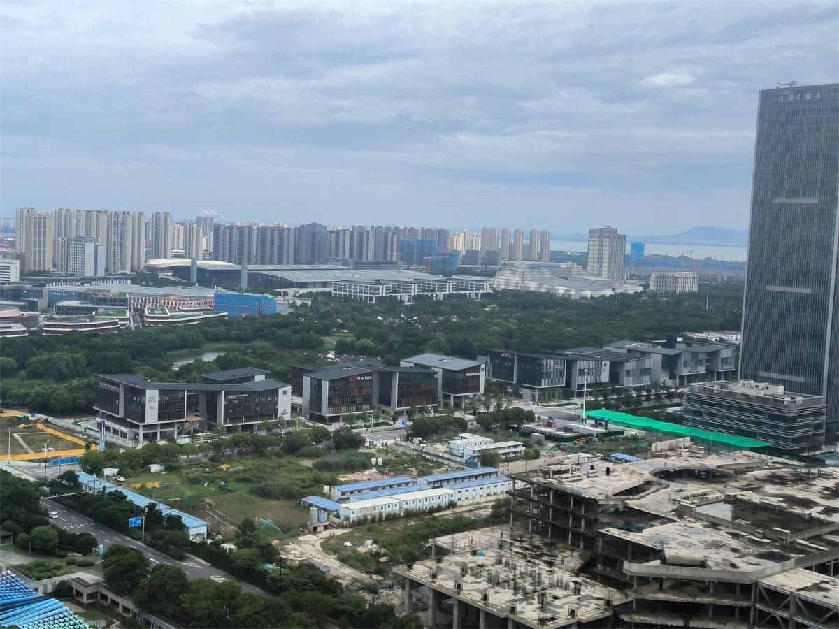 嘉业财富中心面积326平