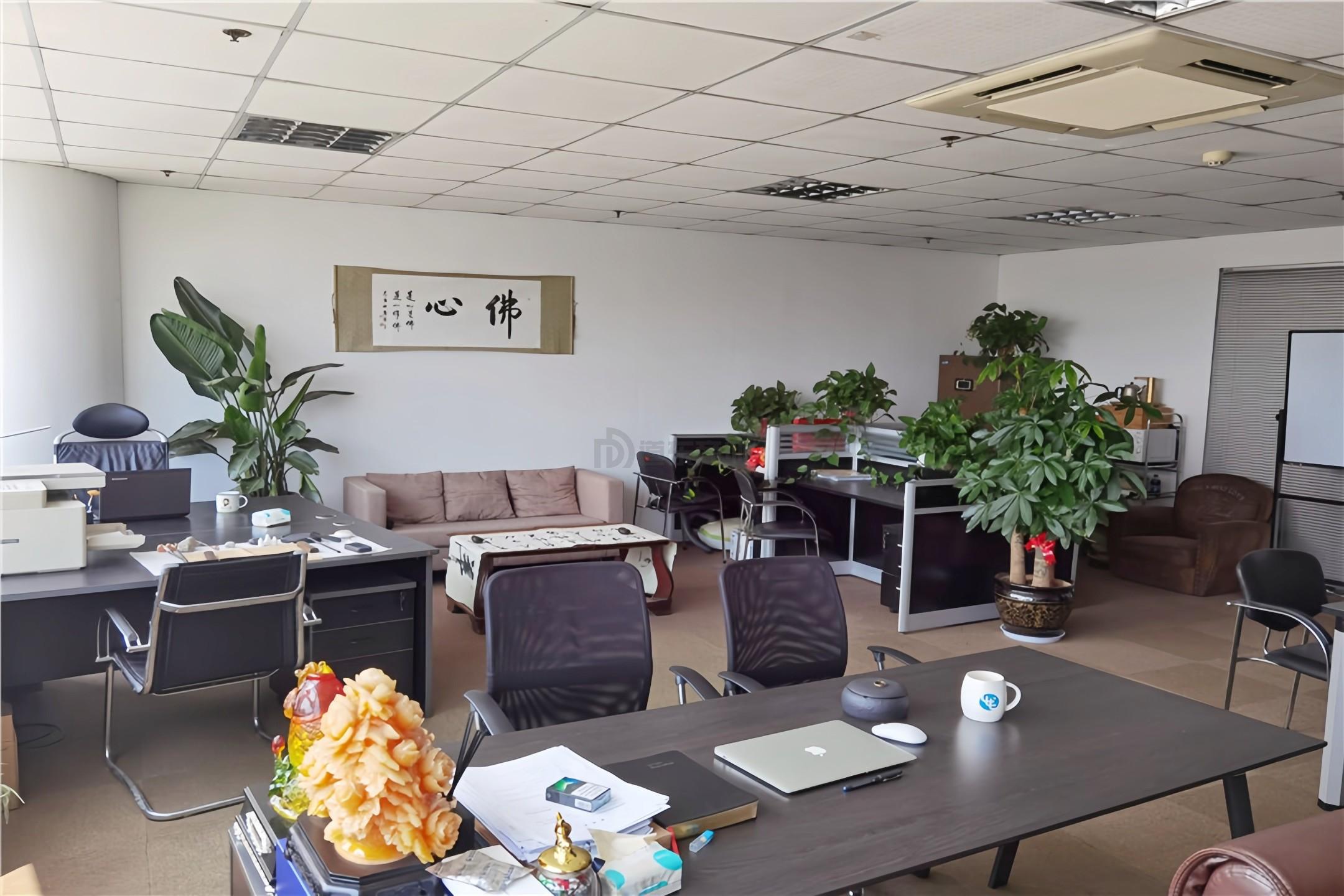 现代国际工业设计大厦面积100平