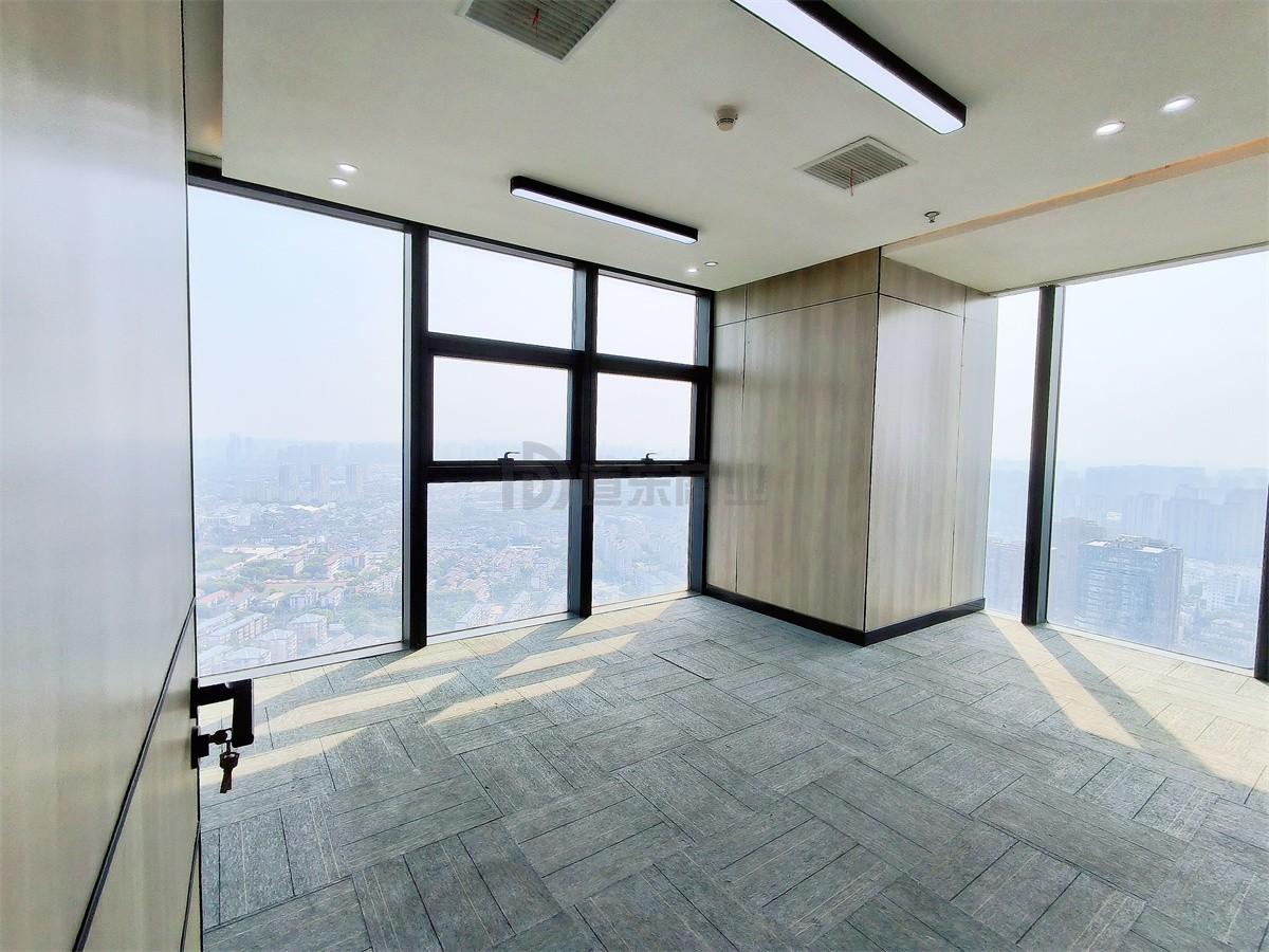 茂业世金中心面积345平