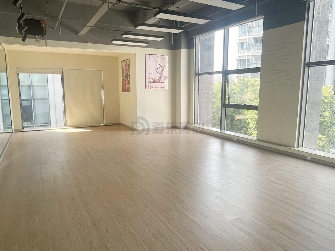 建苑智汇谷面积458平