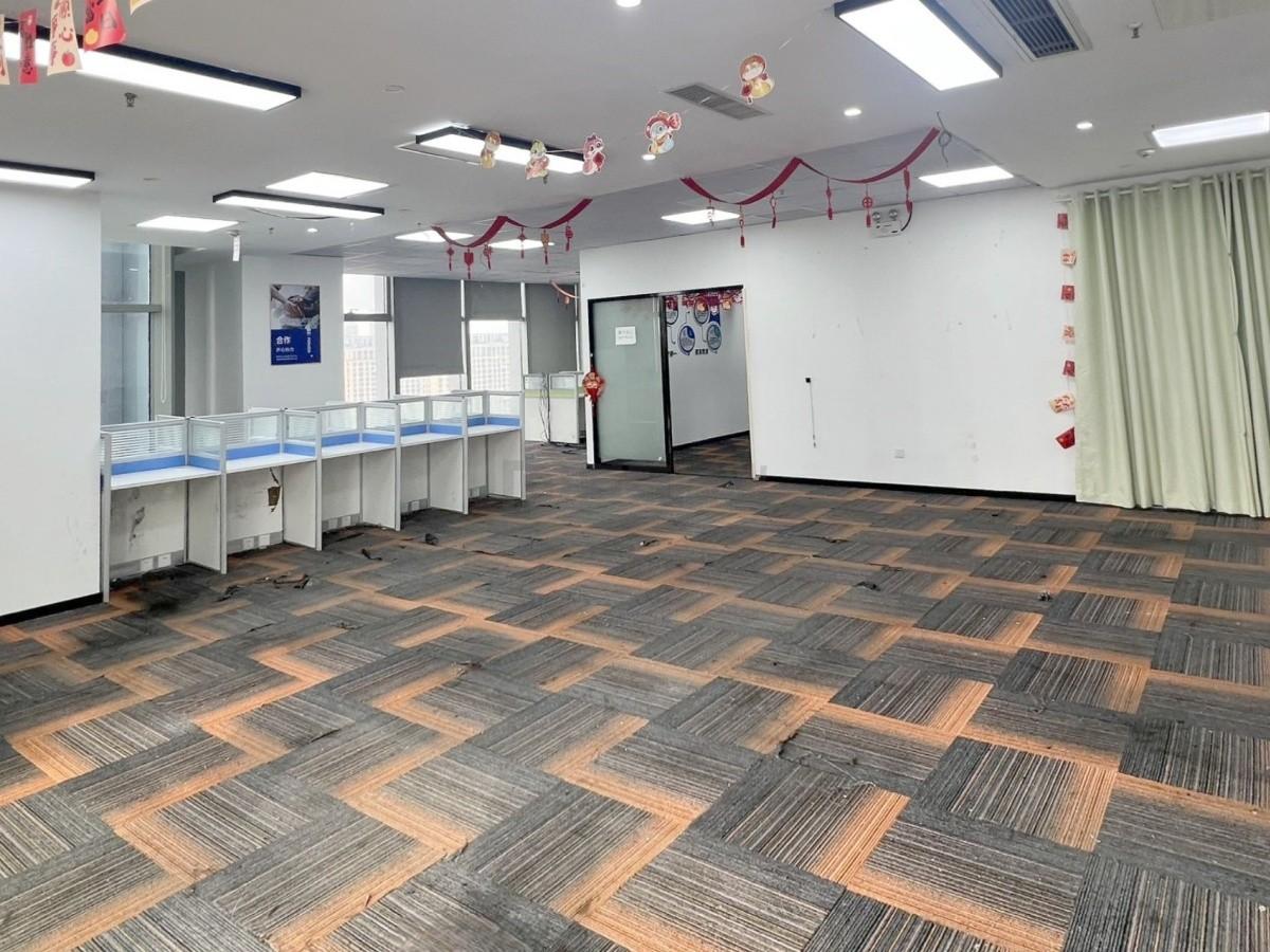 海岸中心面积473平