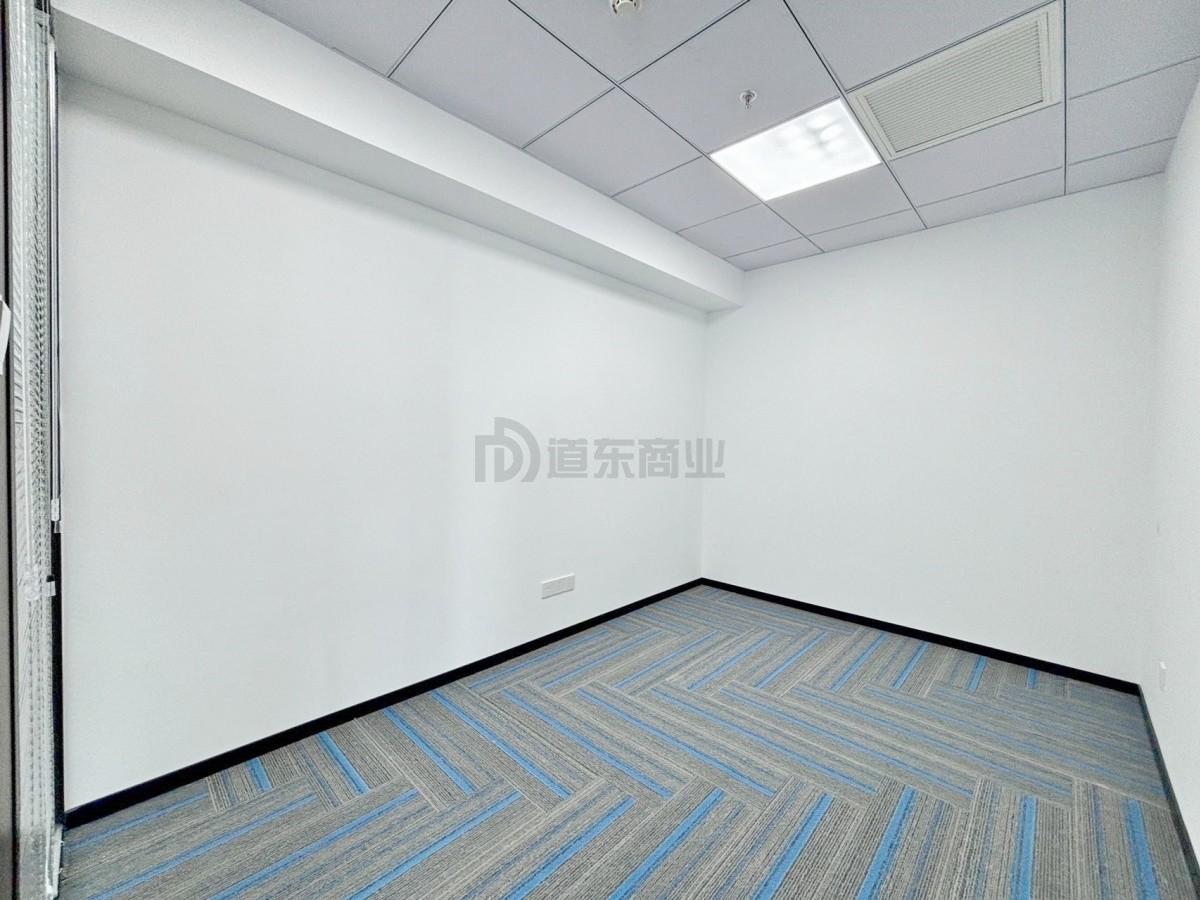 太湖明珠发展大厦面积113平