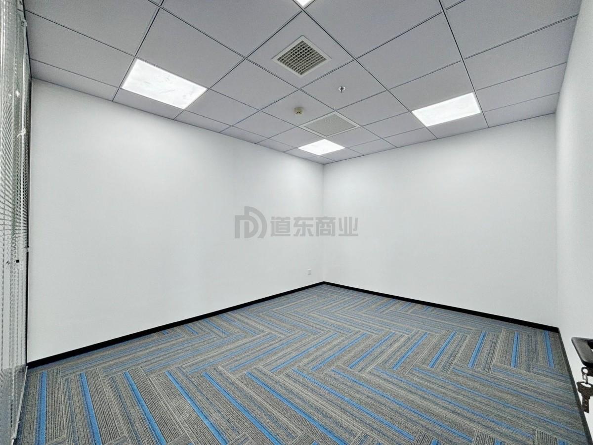 太湖明珠发展大厦面积285平