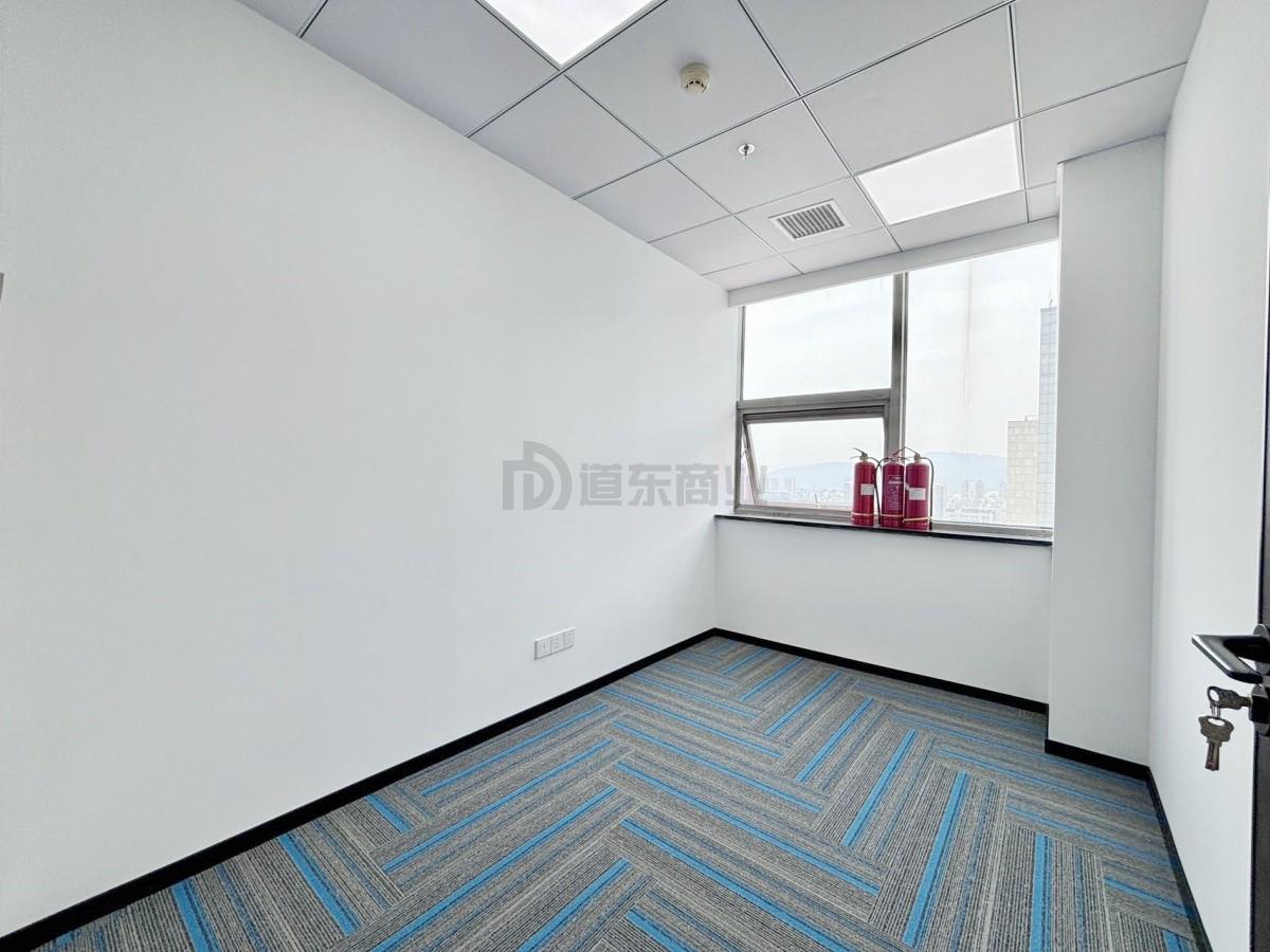 太湖明珠发展大厦面积272平