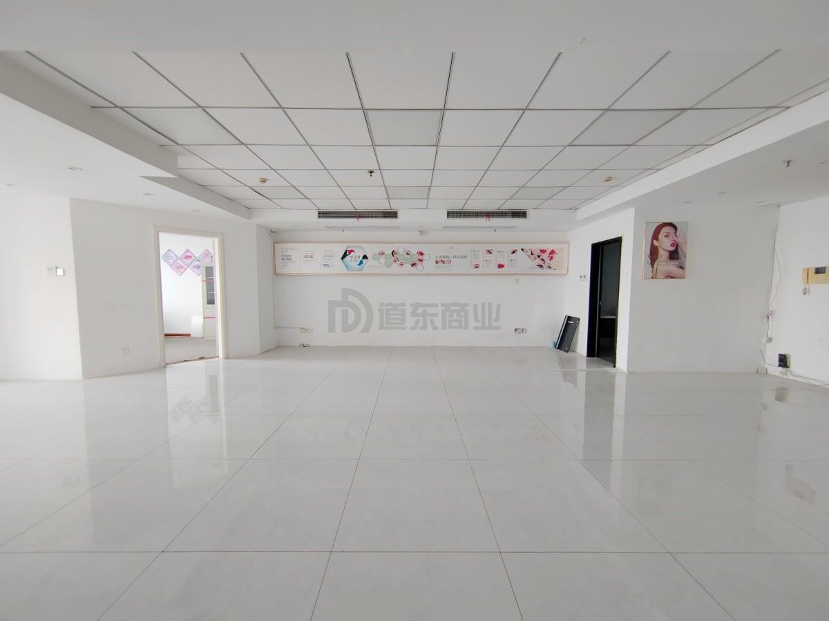 摩天360大厦面积149平