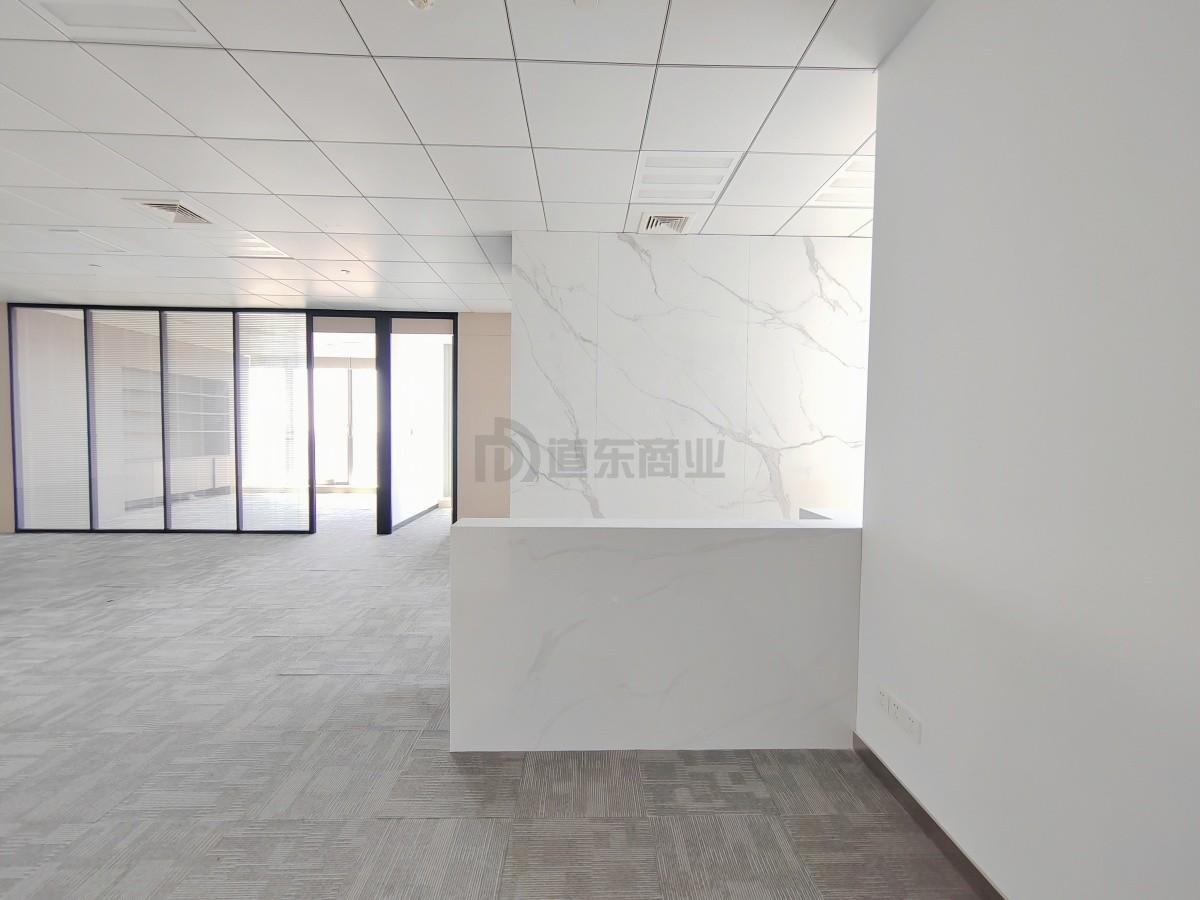 云蝠大厦面积253平