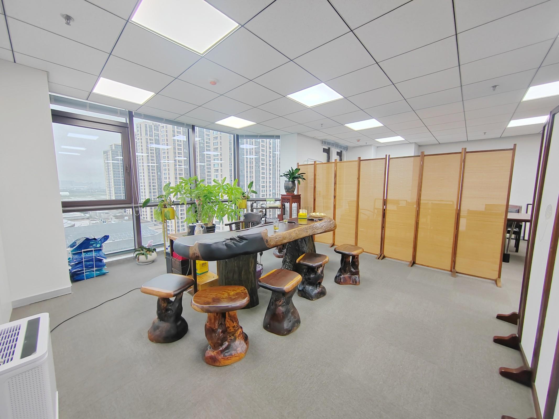 圆融发展中心面积125