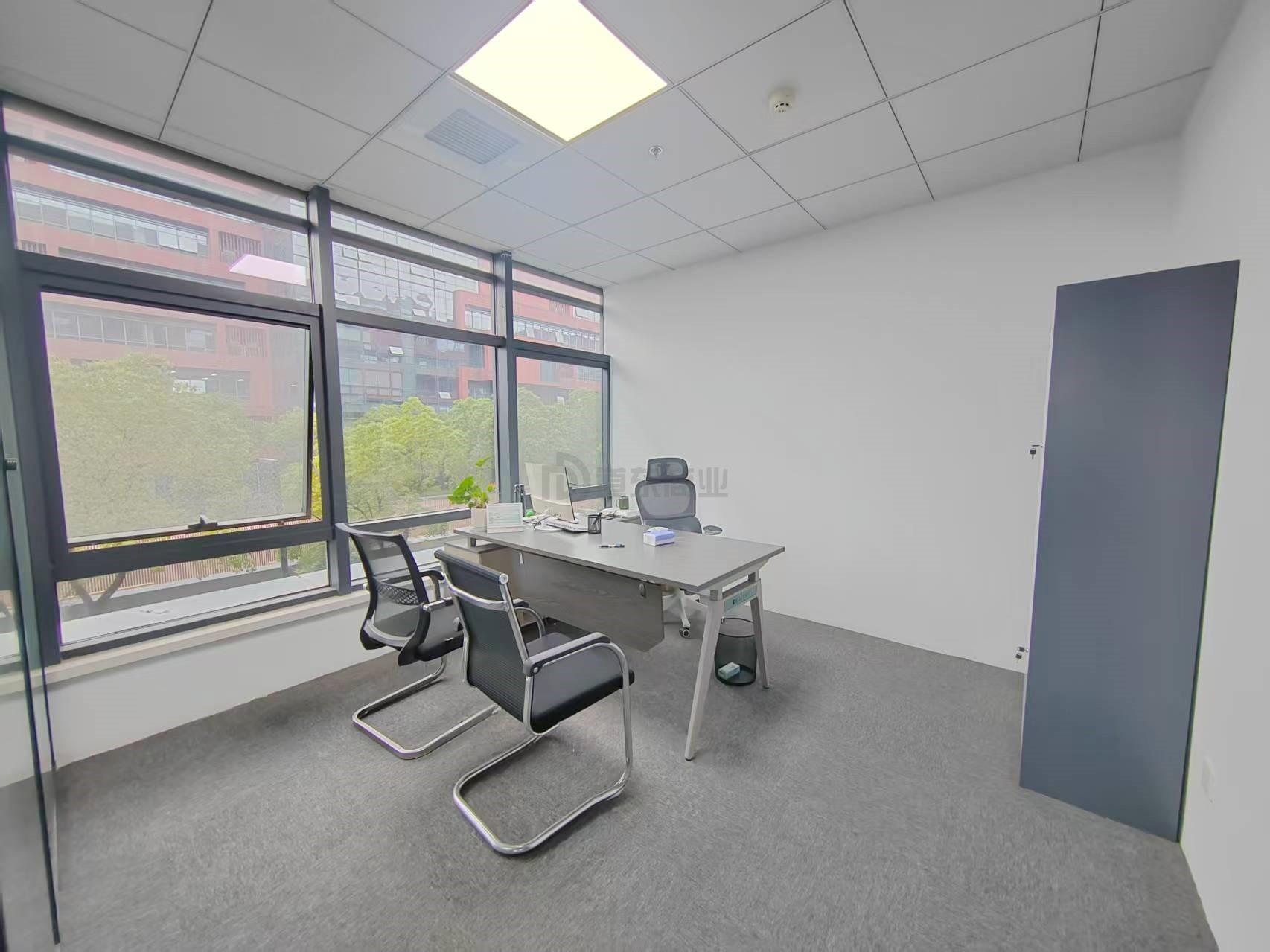 国家传感信息中心面积331平