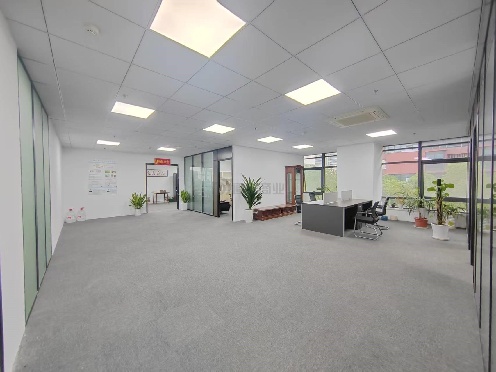 国家传感信息中心面积331平