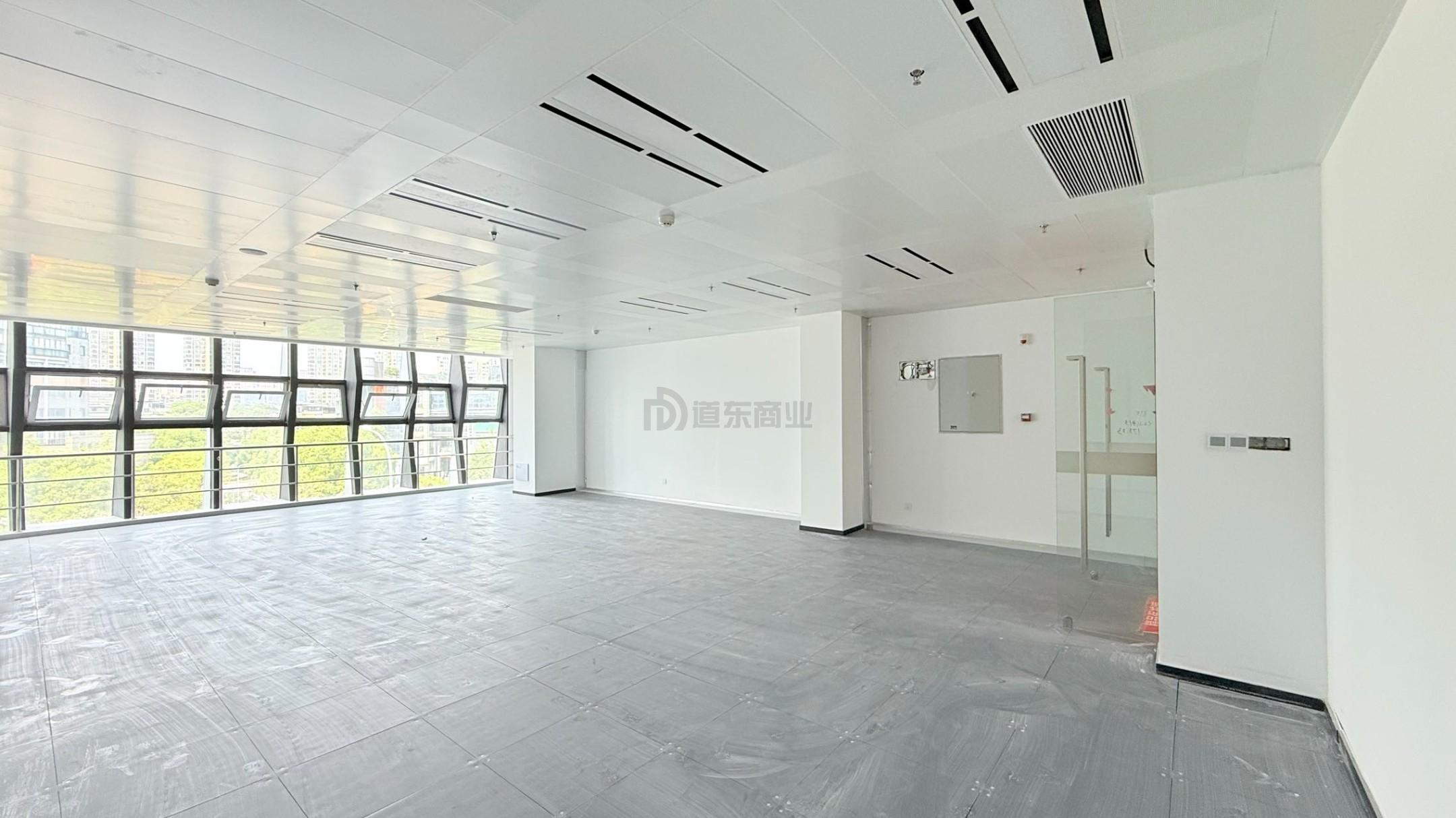 芯享汇面积173平