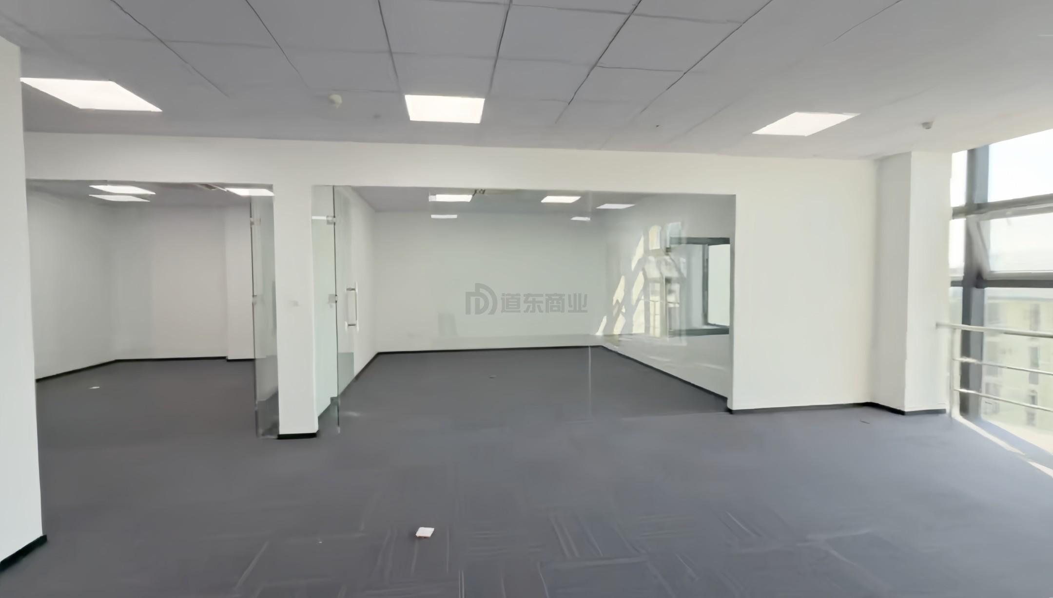 芯享汇面积217平