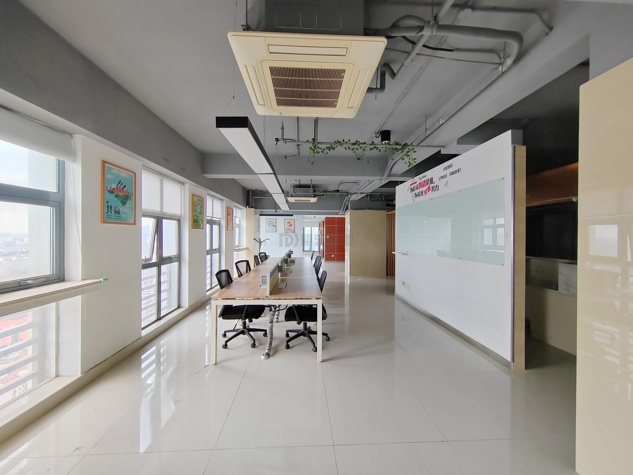 名品城面积365平