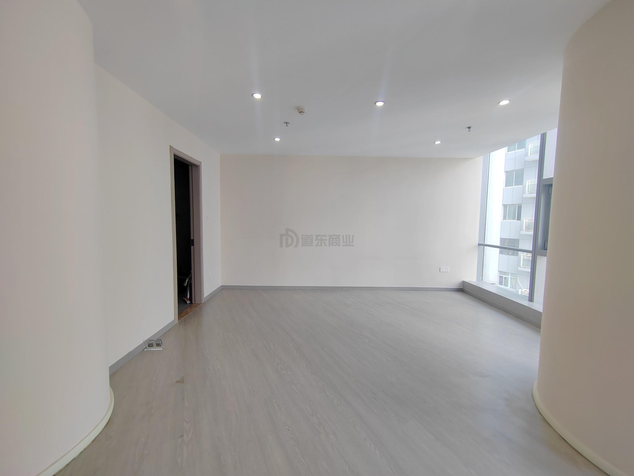 东岭锡上面积138平