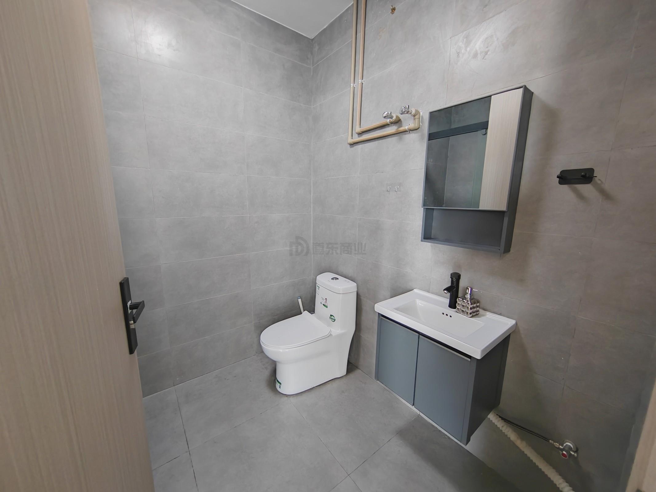 东岭锡上面积138平