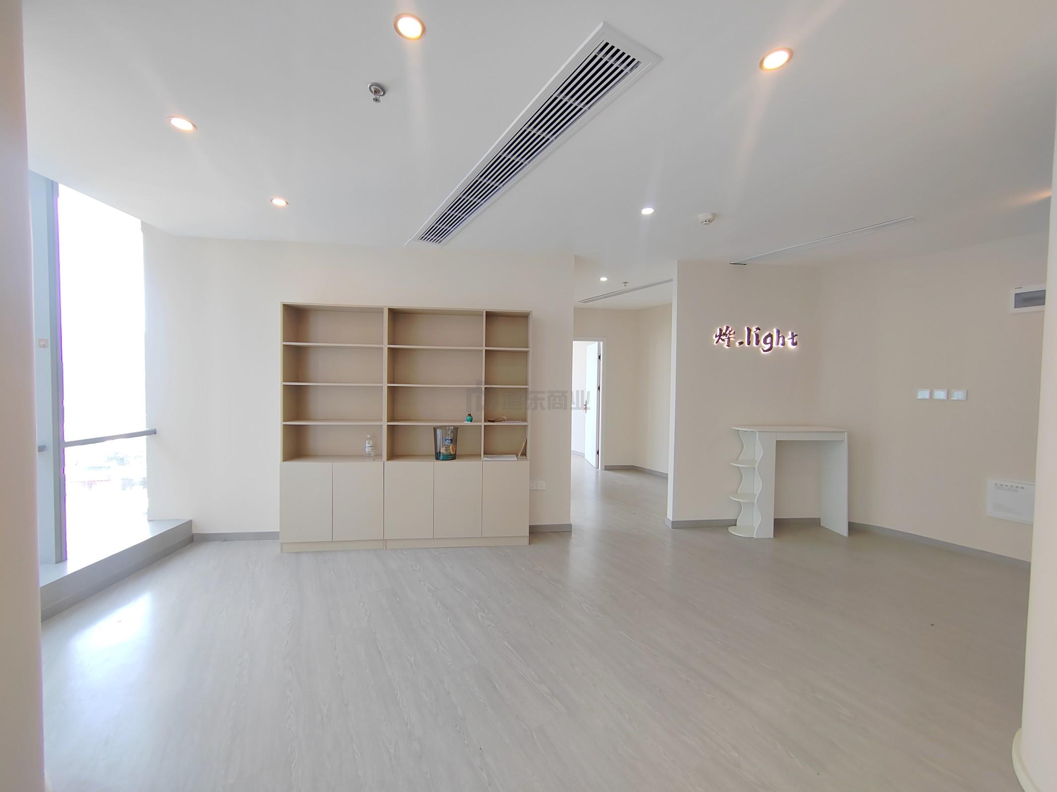 东岭锡上面积138平