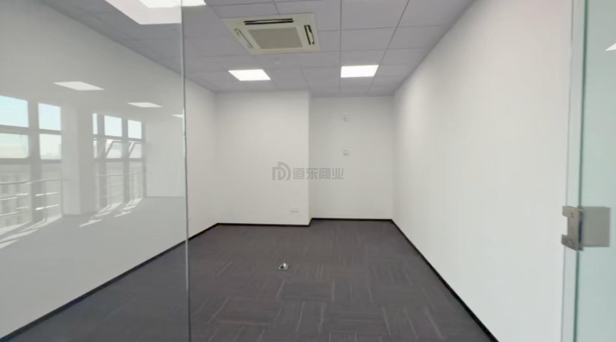 芯享汇面积279平