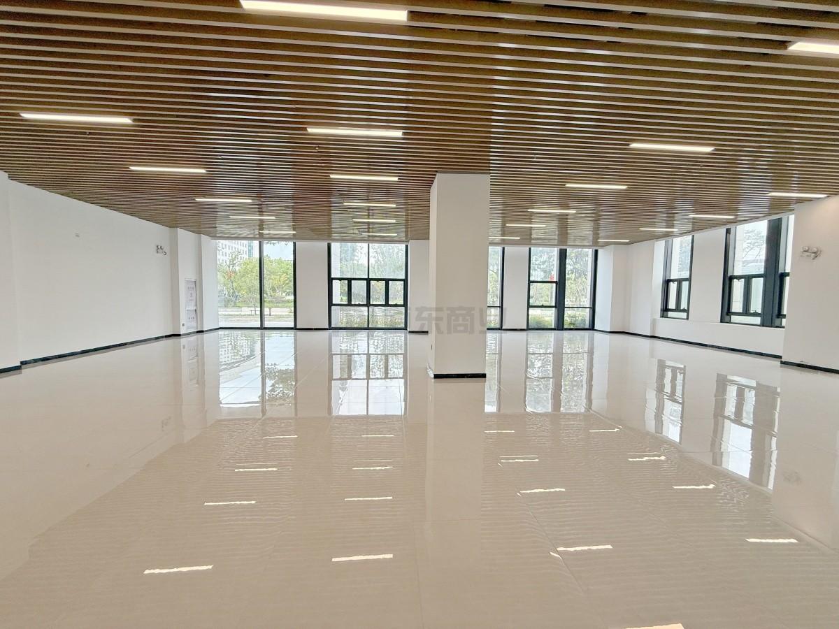 江苏新天物联网产业园面积318平