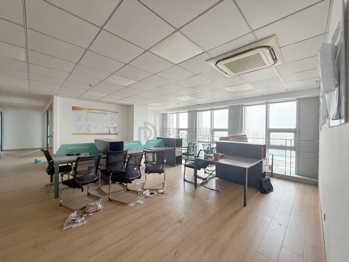 扬名科技创业中心面积700平