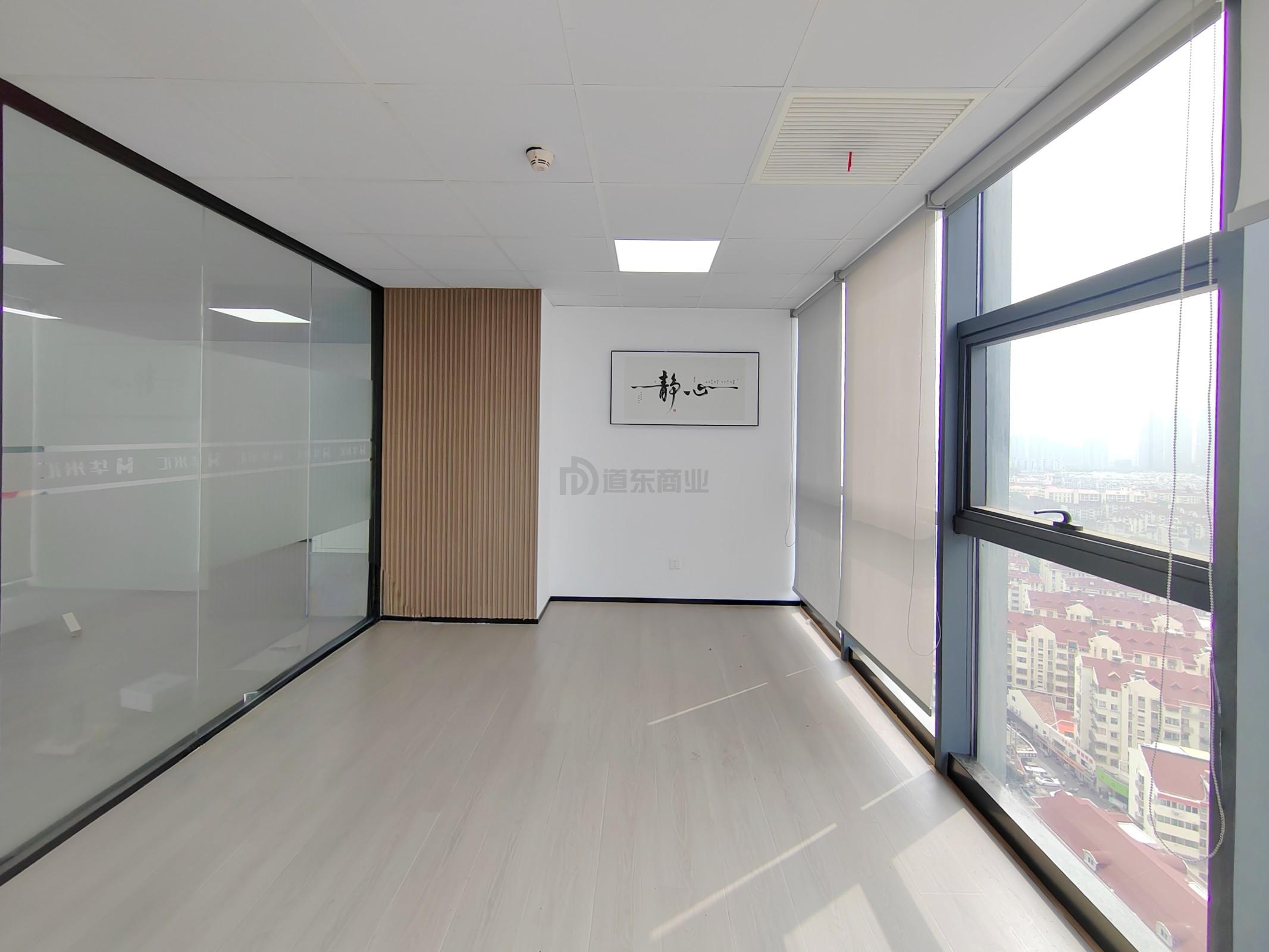 恒威大厦面积139平