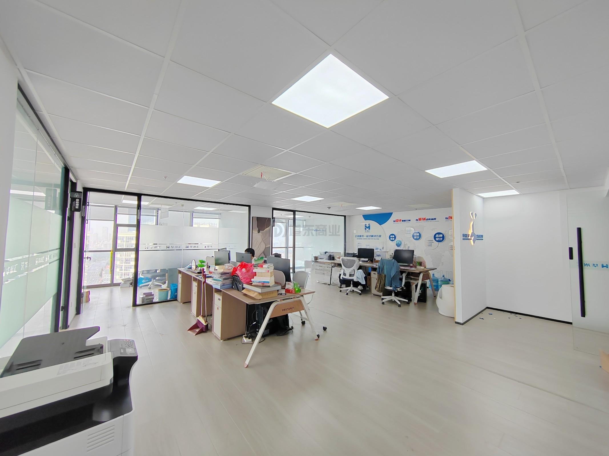 恒威大厦面积139平