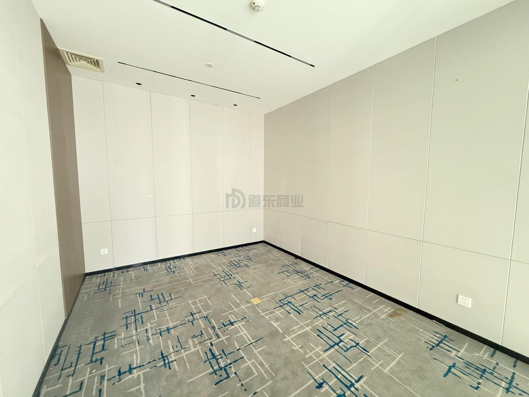 云蝠大厦面积181平