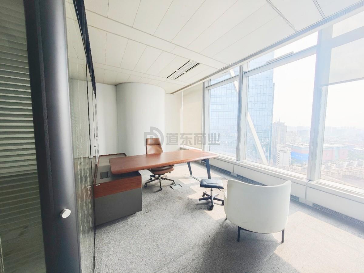 恒隆广场面积188平