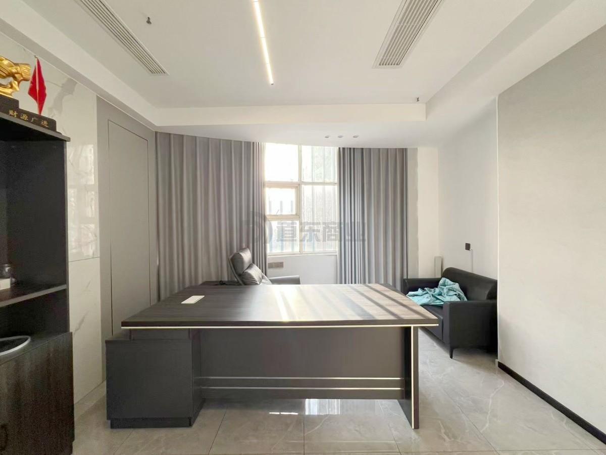 佳润大厦面积120平