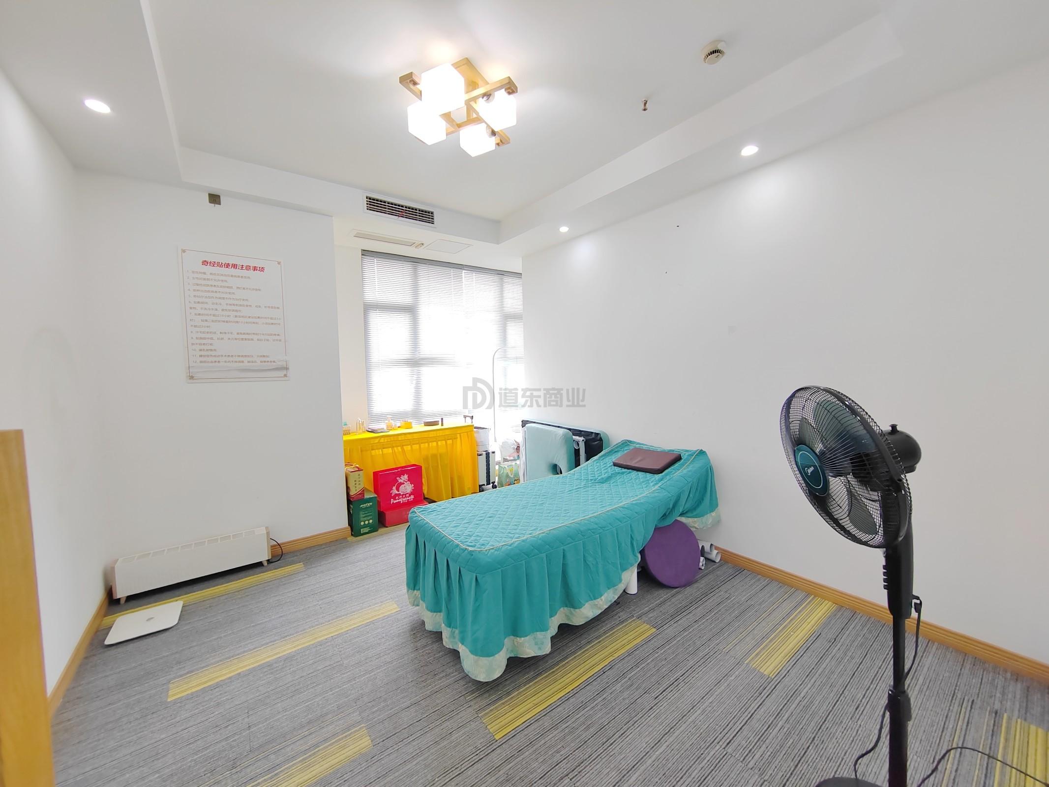 苏宁天御广场面积127平