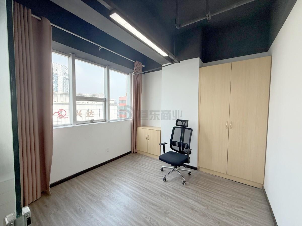 吉祥大厦面积80平