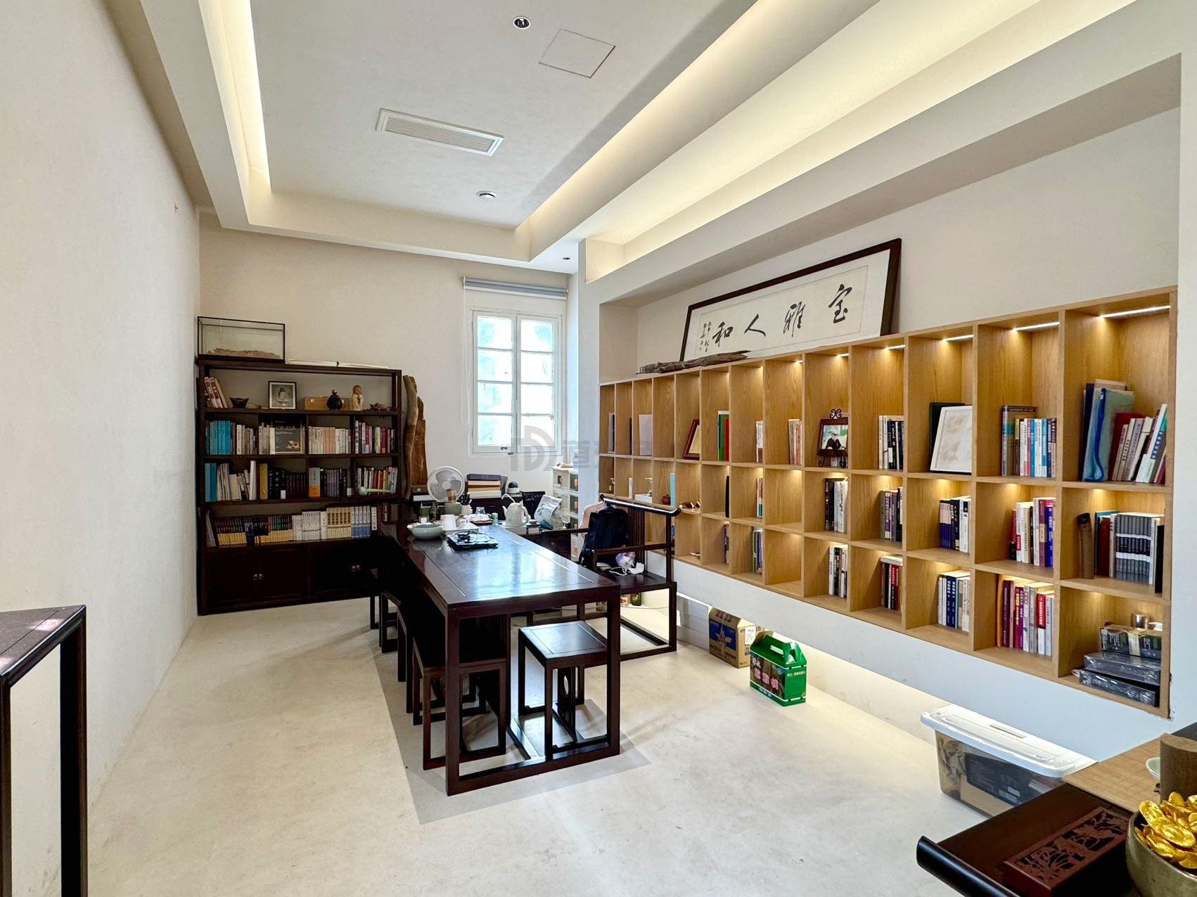 北仓门生活艺术中心面积220平