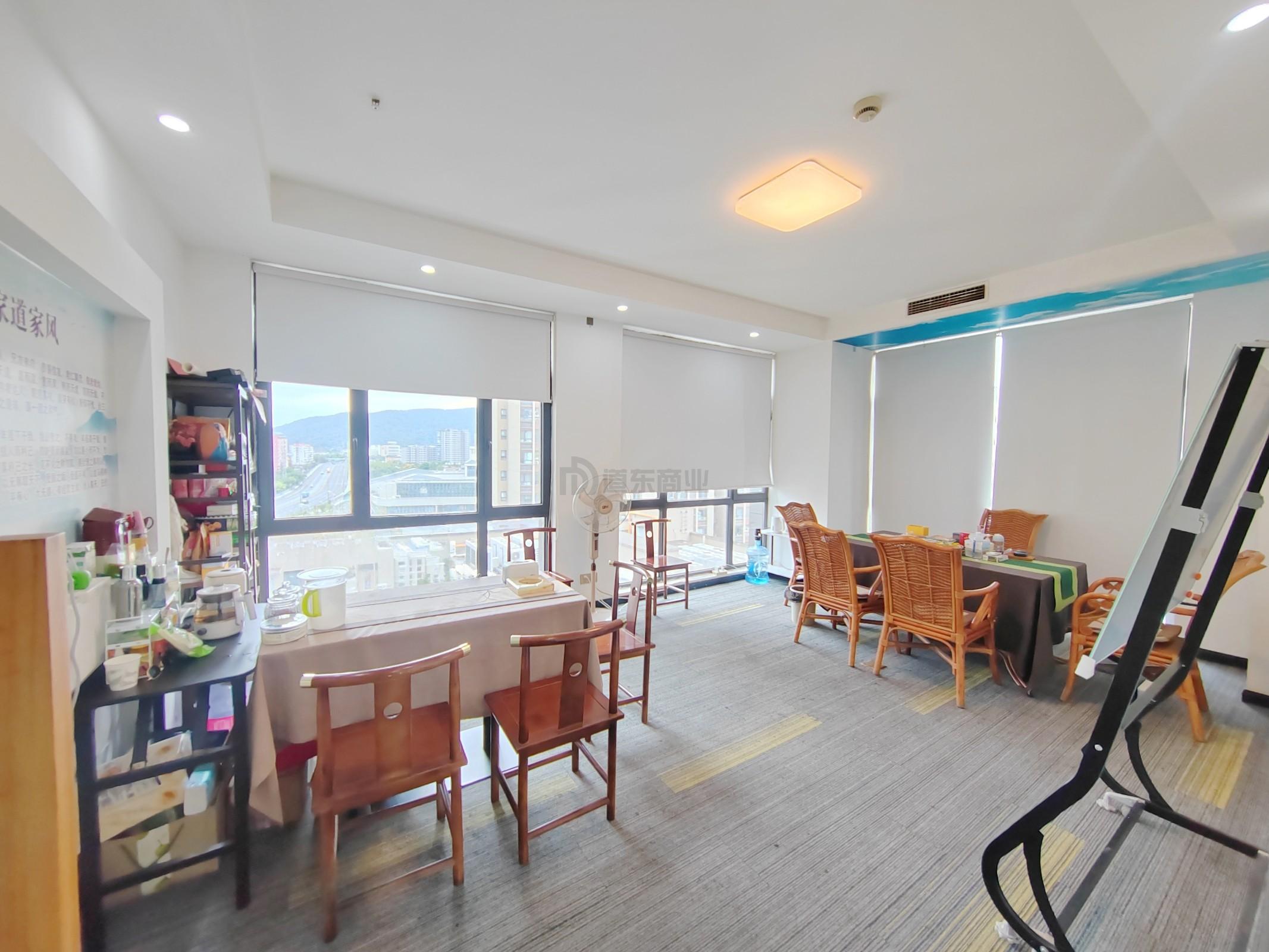 苏宁天御广场面积127平