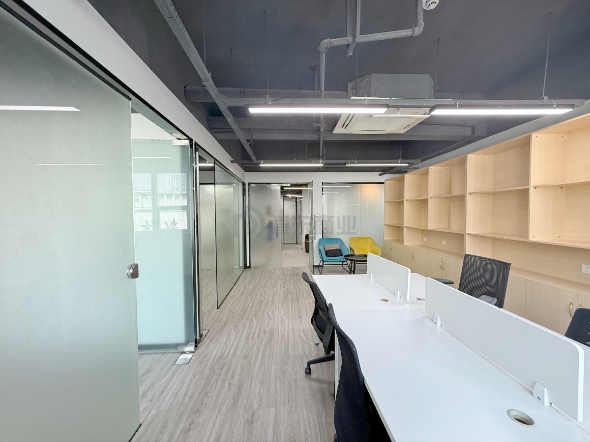 吉祥大厦面积80平