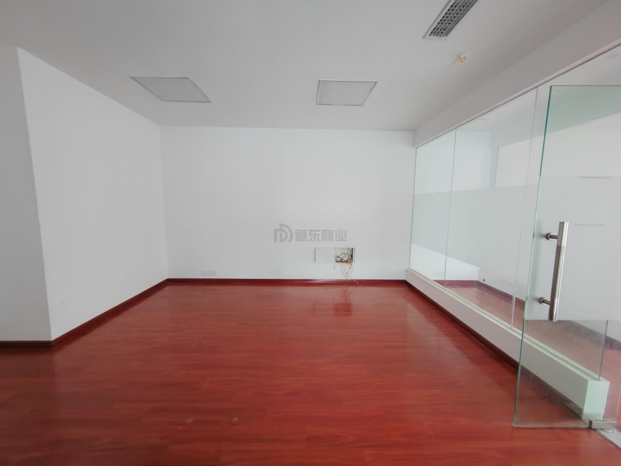 苏宁天御广场面积273平