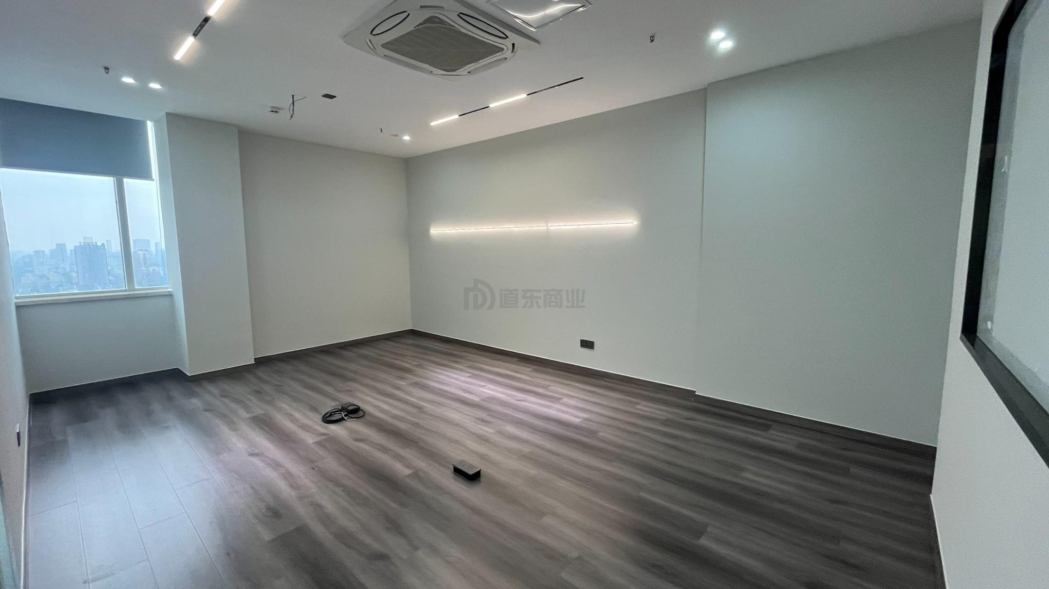 清华创业大厦面积214平