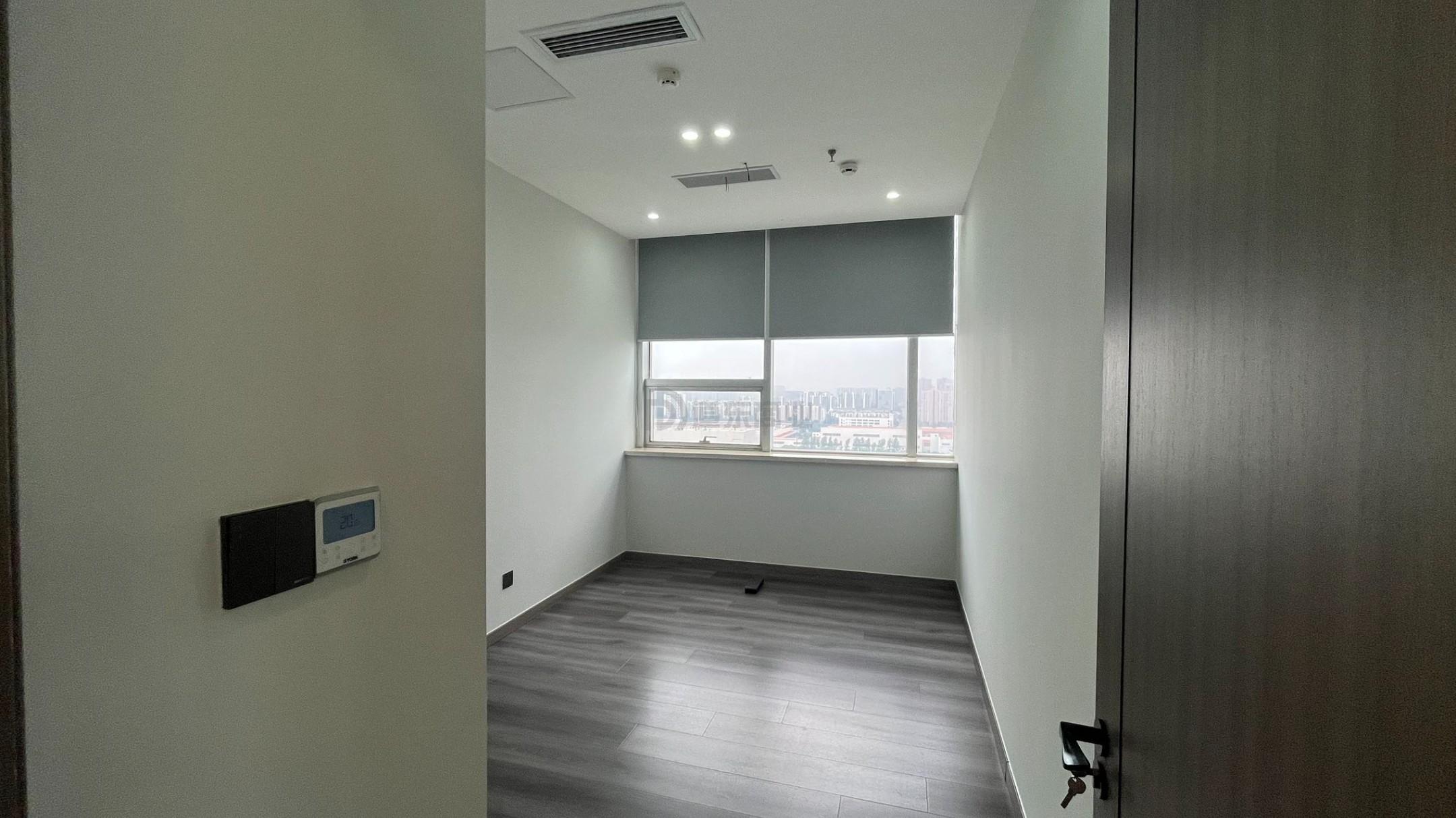 清华创业大厦面积214平