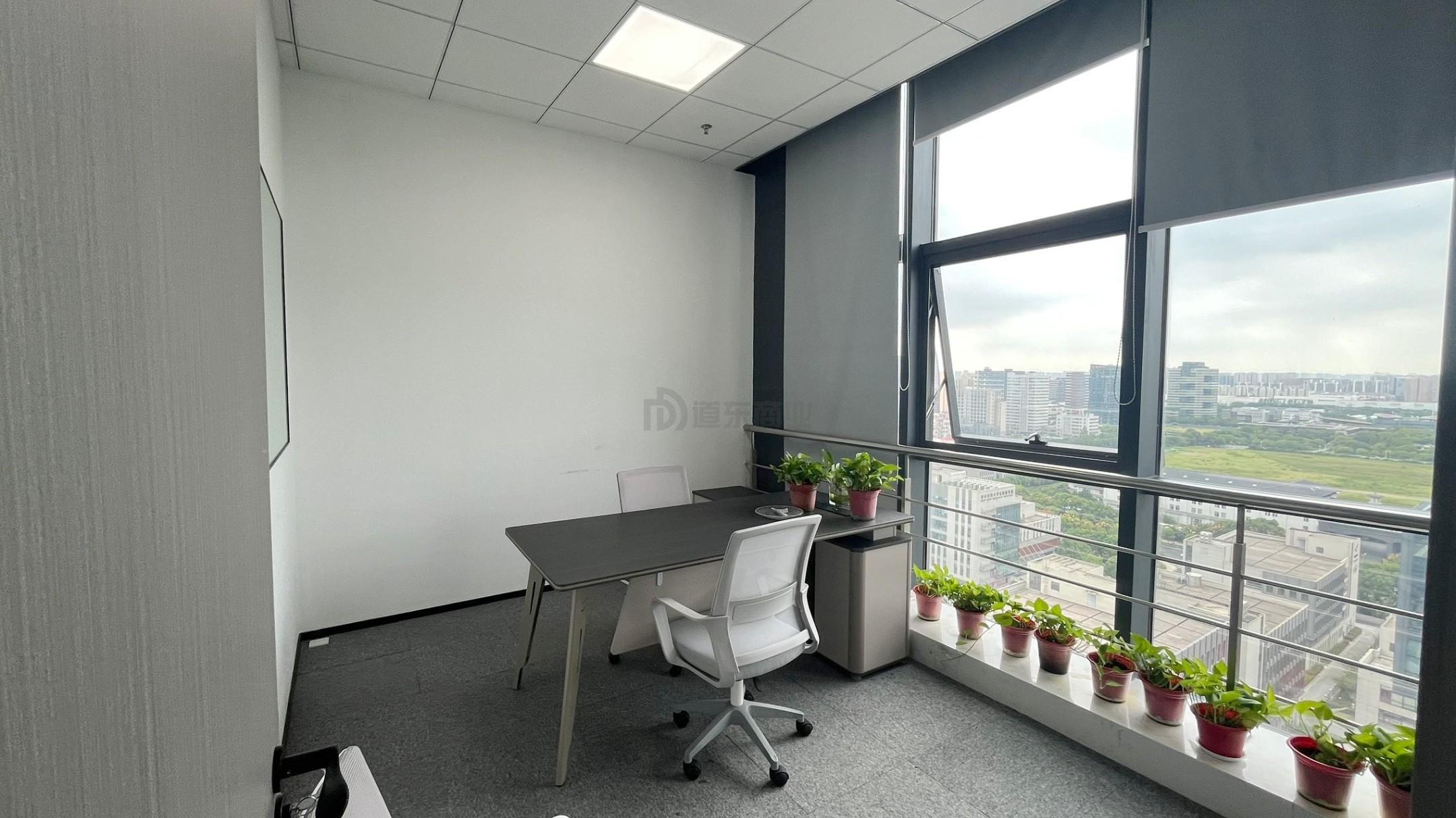 清华创业大厦面积286平