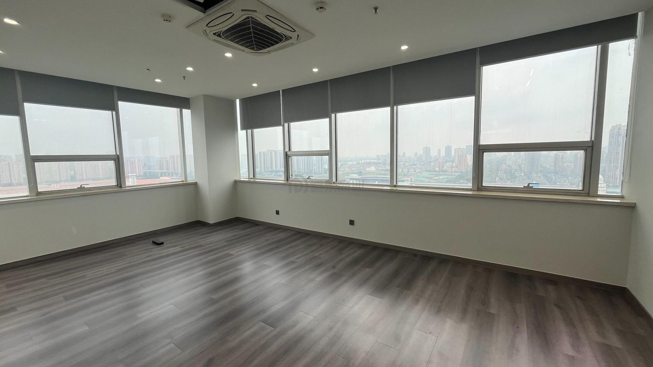 清华创业大厦面积214平