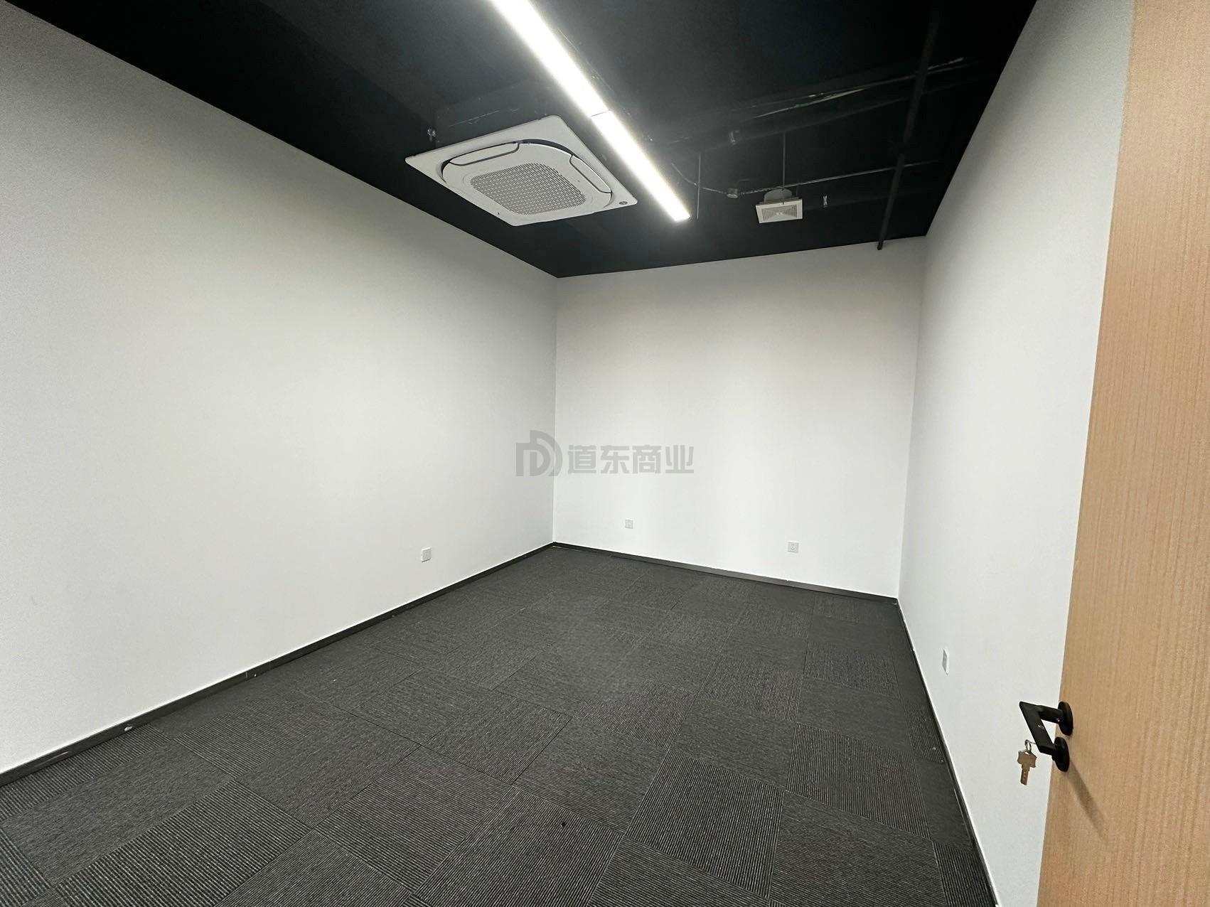 国慧商务广场面积309平