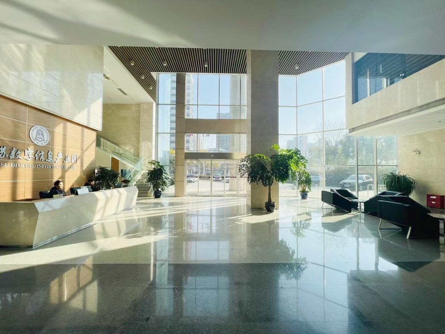 清华创新大厦面积90平