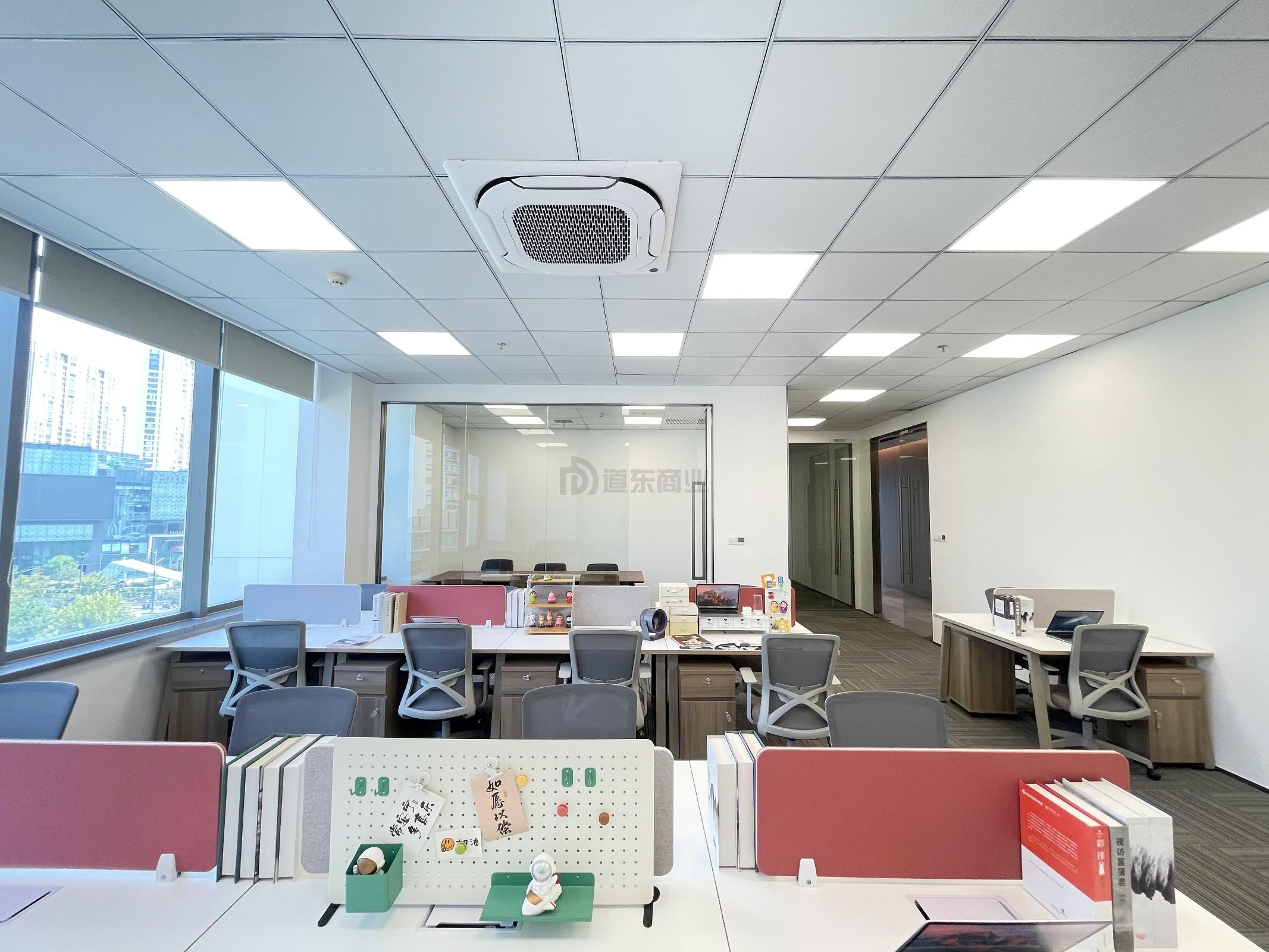 民丰高格创新中心面积218平