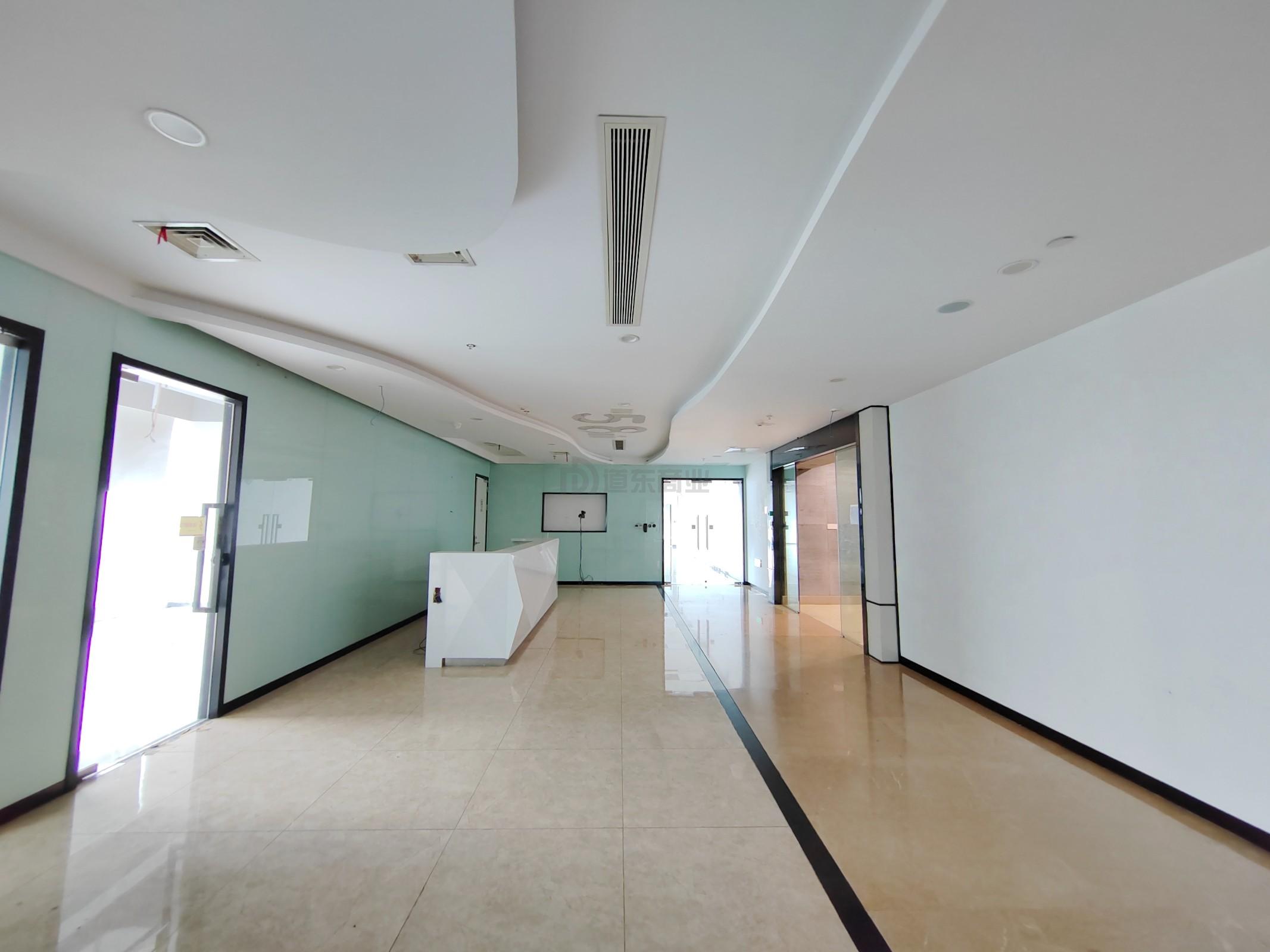 苏宁广场面积1658平