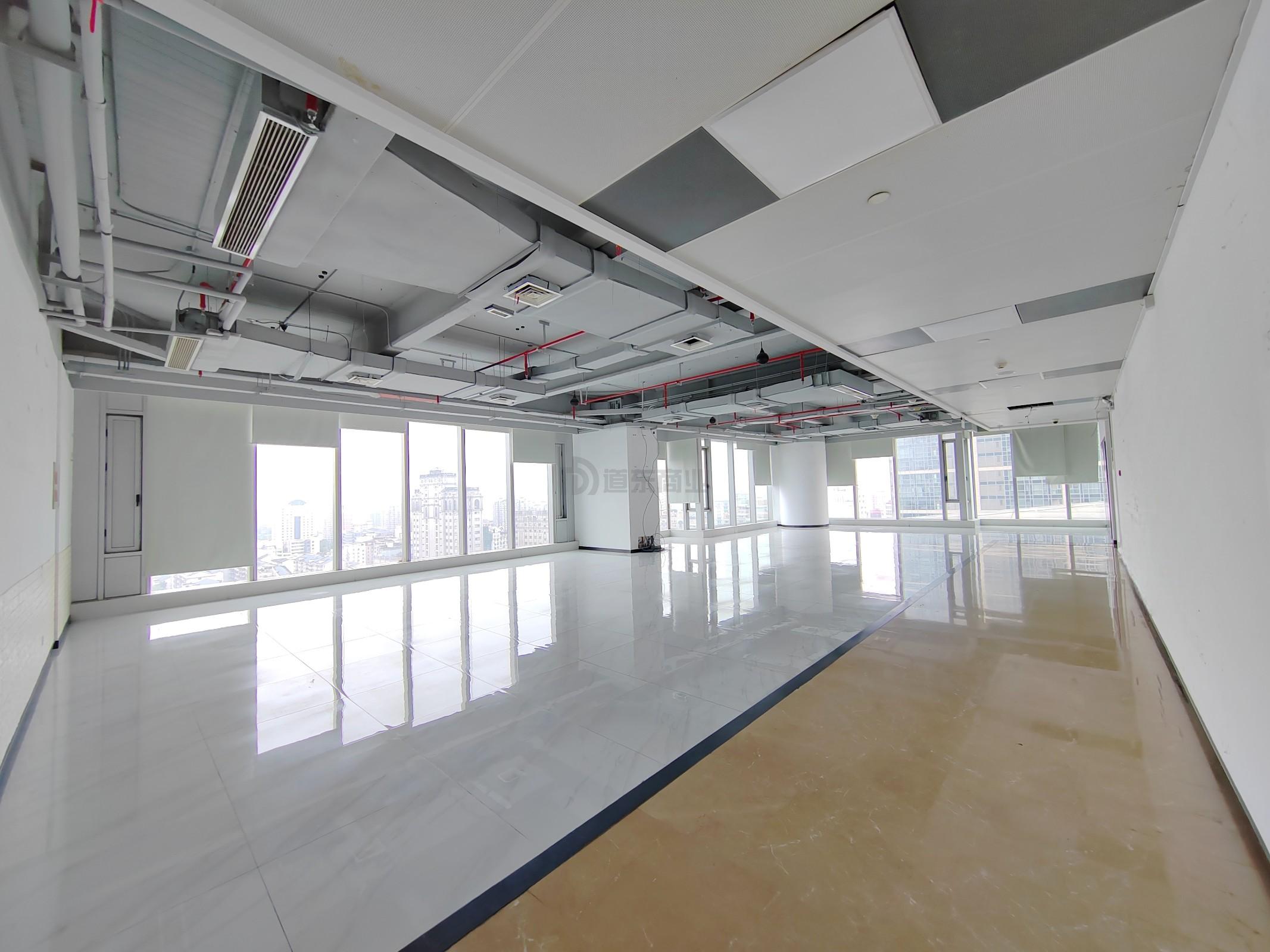 苏宁广场面积1658平