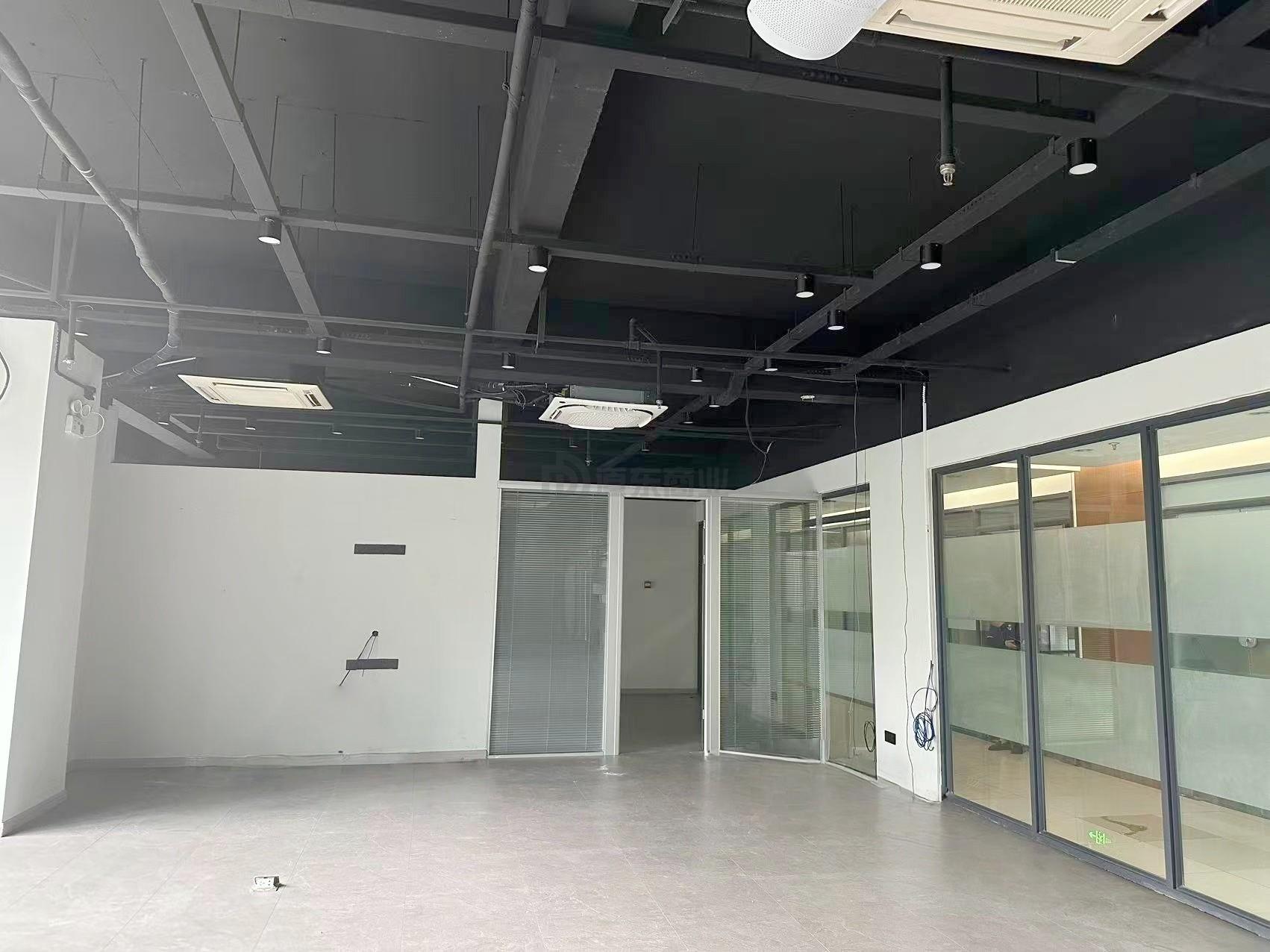 无锡国家软件园面积275平