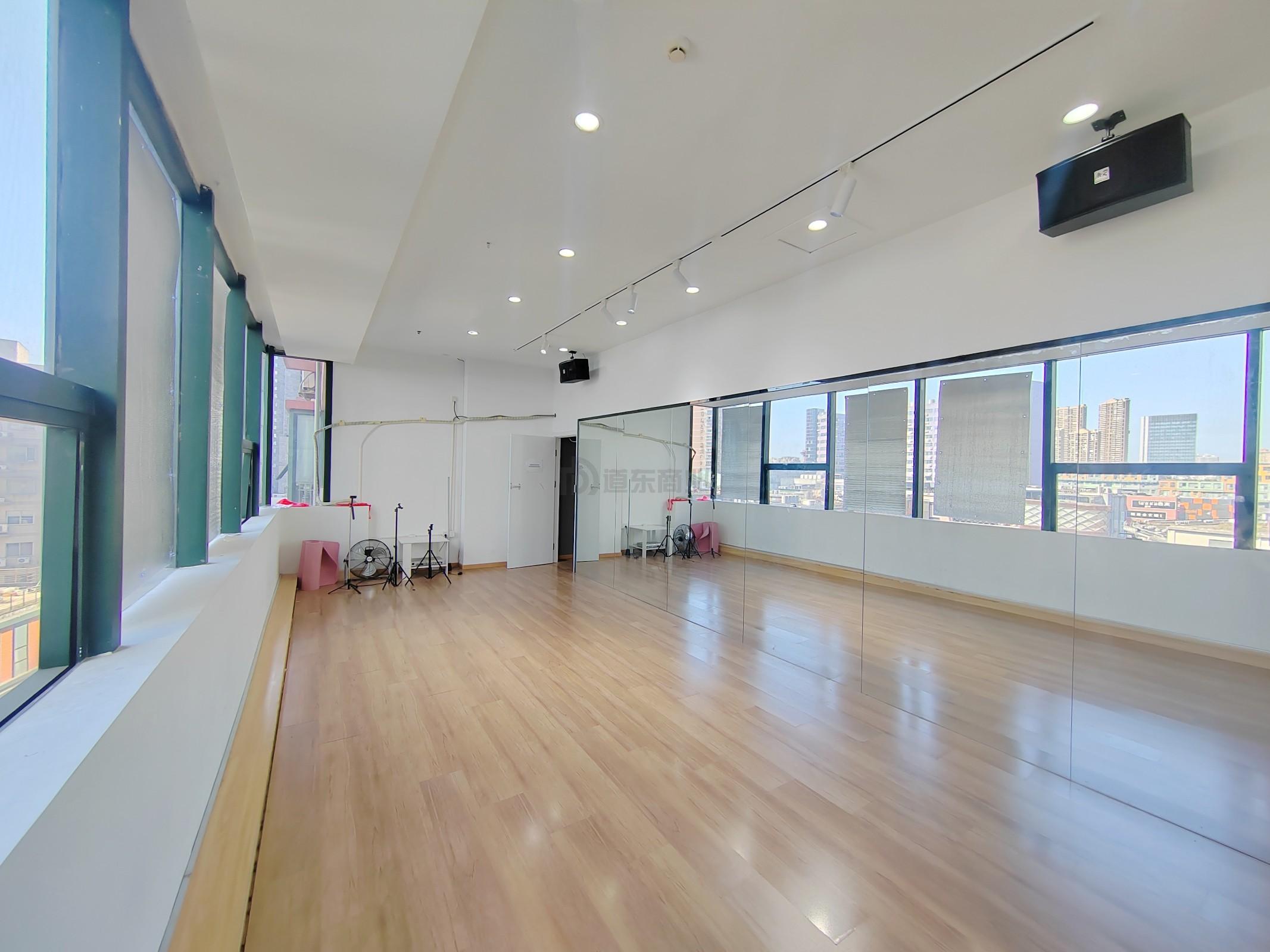 CEPA大厦面积147平