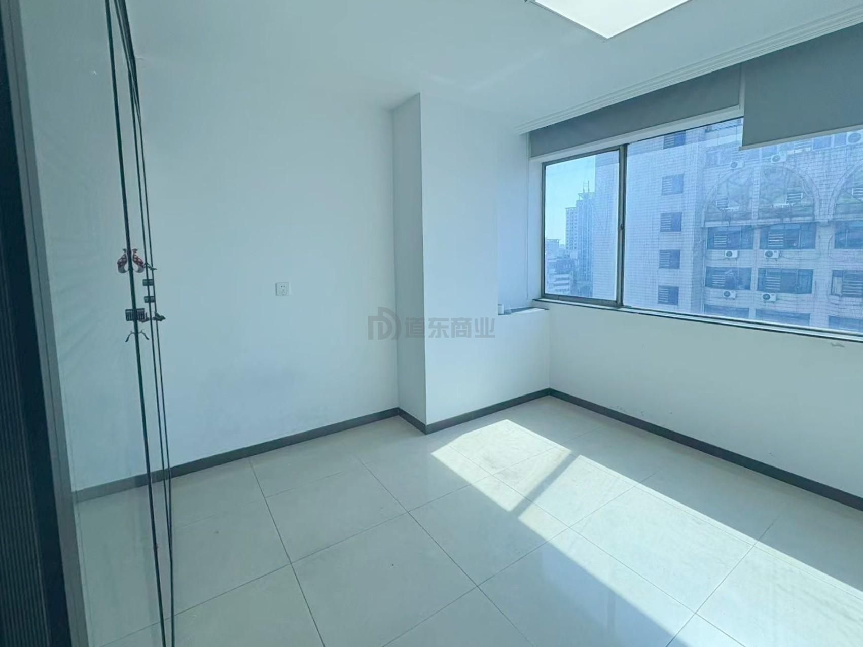 建设发展大厦面积40平