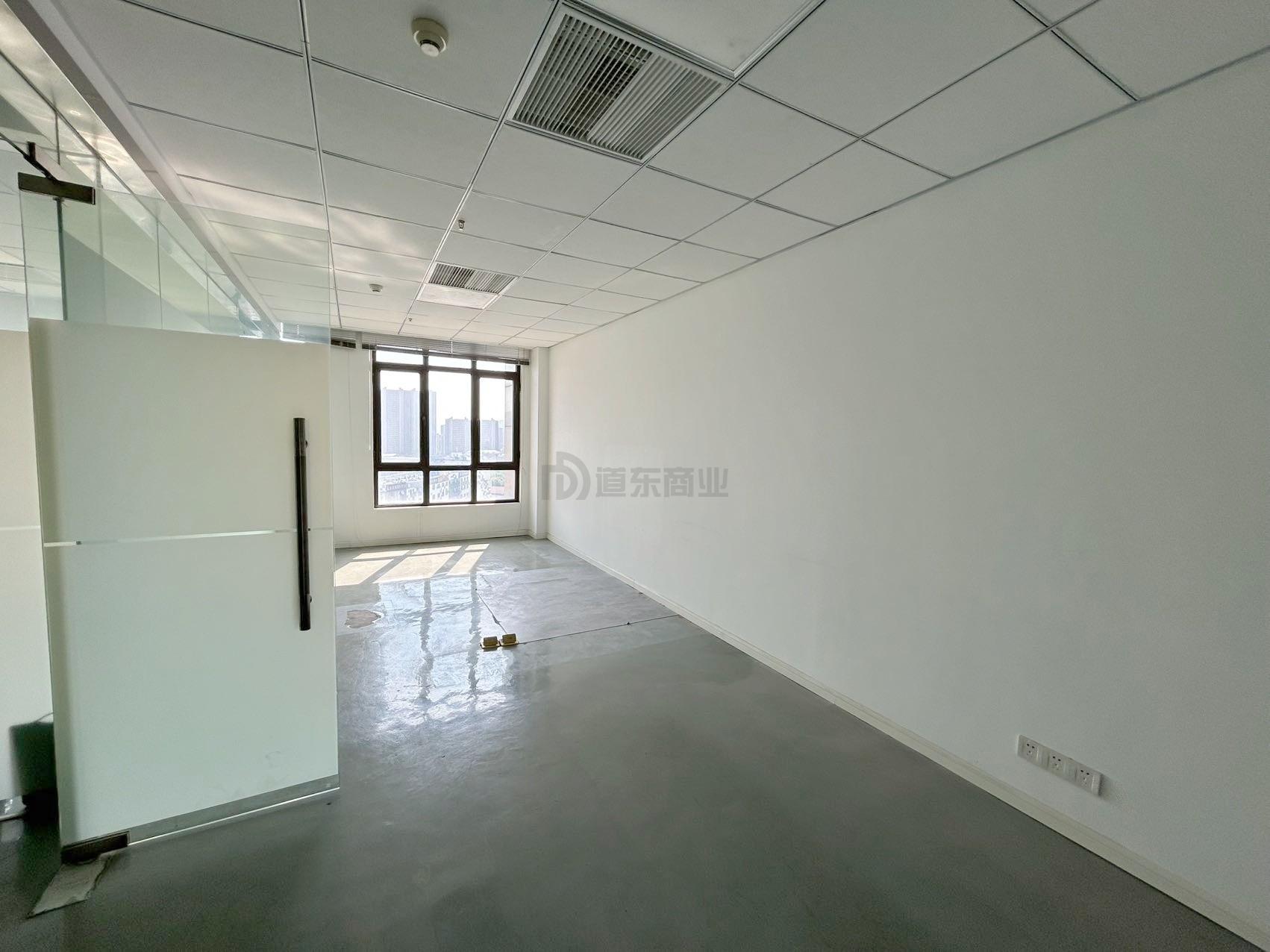 星海大厦面积186平